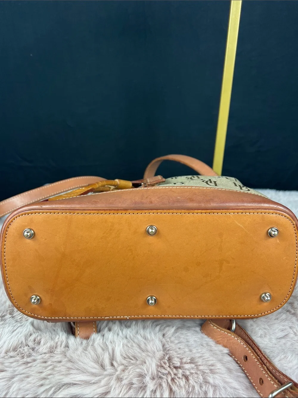 Dooney & Bourke dooney bourke